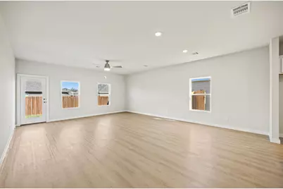 1005 Park Oak Lane, Crowley, TX 76036 - Photo 3