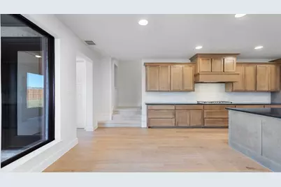 10484 Gray Hills Drive, Fort Worth, TX 76126 - Photo 17