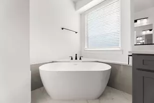 721 S Hidden Lks Dr, DeSoto, TX 75115 - Photo 21