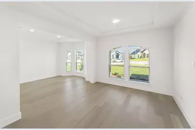 721 S Hidden Lakes Drive, DeSoto, TX 75115 - Photo 5