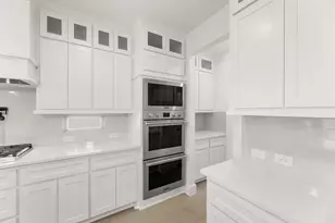 721 S Hidden Lks Dr, DeSoto, TX 75115 - Photo 13