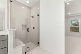 721 S Hidden Lks Dr, DeSoto, TX 75115 - Photo 19