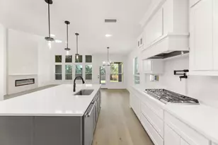 721 S Hidden Lks Dr, DeSoto, TX 75115 - Photo 23