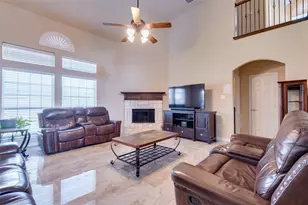 7311 Padilla, Grand Prairie, TX 75054 - Photo 7