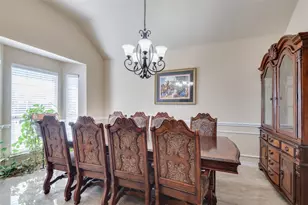 7311 Padilla, Grand Prairie, TX 75054 - Photo 3