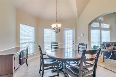 7311 Padilla, Grand Prairie, TX 75054 - Photo 11