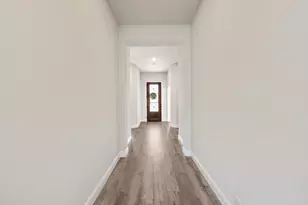 321 Bowrider Ln, Granbury, TX 76049 - Photo 5