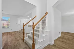 3812 Red Oak Trail, The Colony, TX 75056 - Photo 5