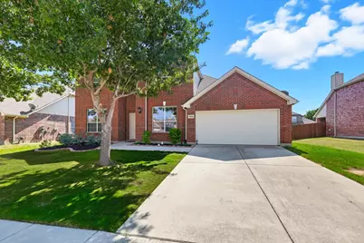 1209 Beau Jake Court, Fort Worth, TX 76052 - Photo 3