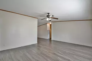 5420 Water View Dr, Granbury, TX 76048 - Photo 7