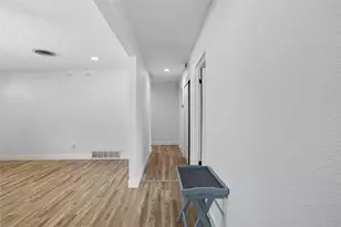 421 E Tarrant Rd, Grand Prairie, TX 75050 - Photo 15