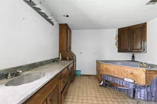 1820 Houston Rd, Burleson, TX 76028 - Photo 37