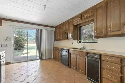 1820 Houston Road, Burleson, TX 76028 - Photo 21