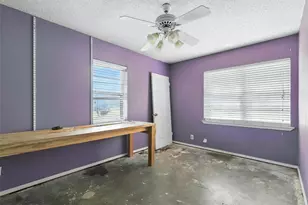 1820 Houston Rd, Burleson, TX 76028 - Photo 29