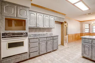 401 Eddy Avenue, Joshua, TX 76058 - Photo 19