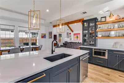 1723 N Edgefield Avenue, Dallas, TX 75208 - Photo 11