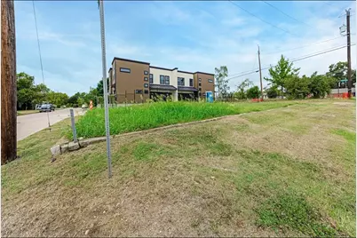 1116 E Oleander, Fort Worth, TX 76104 - Photo 5