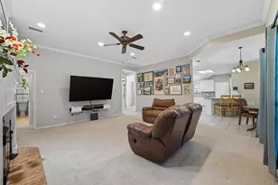 1601 Warwickshire Ct W, Bedford, TX 76021 - Photo 9