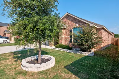 115 Magnolia Drive, Sanger, TX 76266 - Photo 3