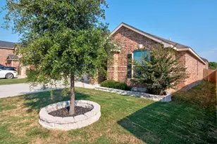 115 Magnolia Dr, Sanger, TX 76266 - Photo 3