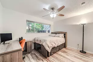 1902 Shorewood Dr, Grapevine, TX 76051 - Photo 5