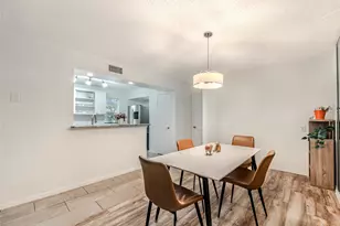 1902 Shorewood Dr, Grapevine, TX 76051 - Photo 15