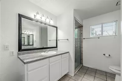 1902 Shorewood Drive, Grapevine, TX 76051 - Photo 35