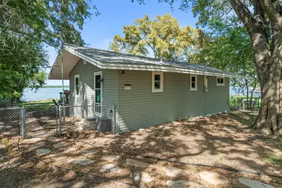 10131 County Road 3705, Quinlan, TX 75474 - Photo 9