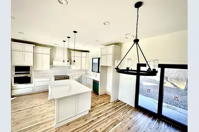 9116 Cherokee Trail, Flower Mound, TX 75022 - Photo 5