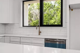 9116 Cherokee Trail, Flower Mound, TX 75022 - Photo 9