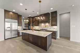 2269 Rolling Oaks Dr, Fort Worth, TX 76008 - Photo 11