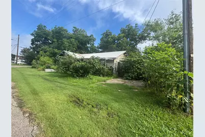 305 E Neagle Avenue, Paris, TX 75460 - Photo 7