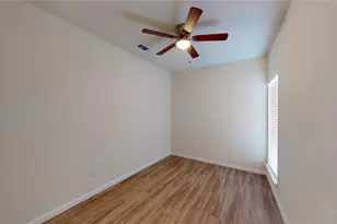 18636 Doubletree Dr, Justin, TX 76247 - Photo 11