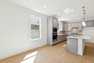 11404 Treehouse Trl, Justin, TX 76247 - Photo 3