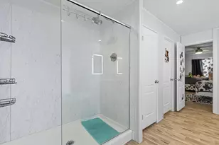 901 Browning Rd, Wilmer, TX 75172 - Photo 23