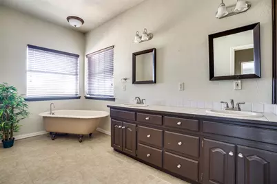 211 Bayne Road, Haslet, TX 76052 - Photo 11