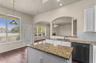 539 Pinnacle Dr, Cedar Hill, TX 75104 - Photo 7