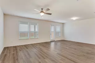 649 Fallbrook Dr, Aledo, TX 76008 - Photo 9