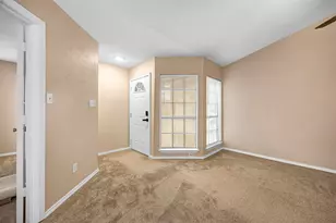 2509 Sunflower Dr, Arlington, TX 76014 - Photo 5