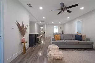 2842 Burlington Blvd, Dallas, TX 75211 - Photo 5