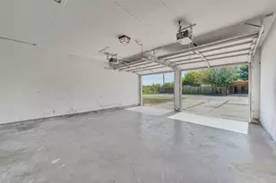 301 Buie Dr, Everman, TX 76140 - Photo 19