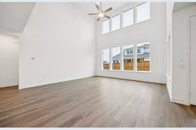 6716 Mill Creek Drive, McKinney, TX 75071 - Photo 7