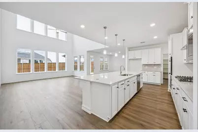 6716 Mill Creek Drive, McKinney, TX 75071 - Photo 3