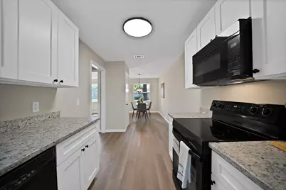 5341 Hensley Drive, Fort Worth, TX 76134 - Photo 13