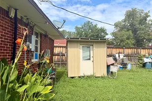 9918 Constance St, Dallas, TX 75220 - Photo 5