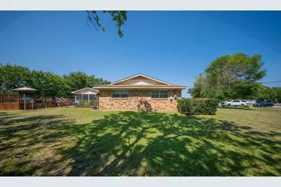 3291 N Grand Avenue, Gainesville, TX 76240 - Photo 37