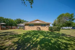 3291 N Grand Ave, Gainesville, TX 76240 - Photo 37
