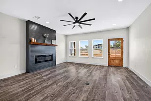 1172 Dixie Ests Wy, Whitesboro, TX 76273 - Photo 3