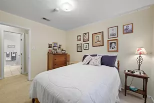 1703 Park Hill Dr, Arlington, TX 76012 - Photo 17