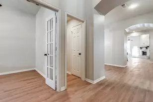 6401 Canyon Crest Dr, McKinney, TX 75071 - Photo 3